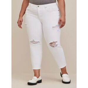 torrid White Straight-Leg Distressed Jeans